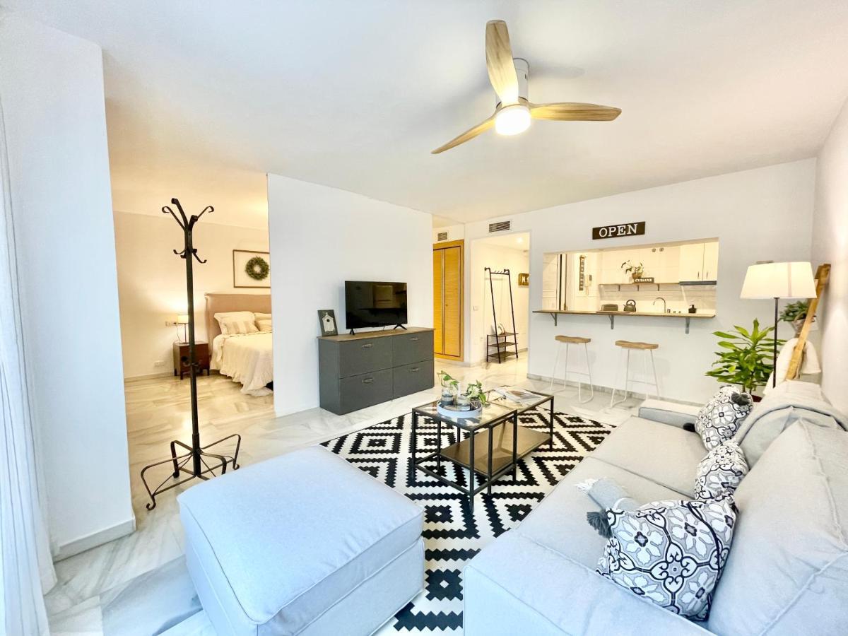 Rs 16 Studio Center Of Marbella By Eaw Homes Eksteriør billede